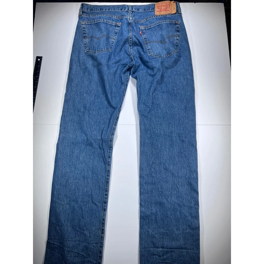 Levi's 501 Original Fit Men 36x36 Blue Medium Wash Straight Leg Button Fly Jeans